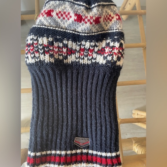 Superdry Beanie. One size fits all. Red/white/blue/gray. - Picture 3 of 3